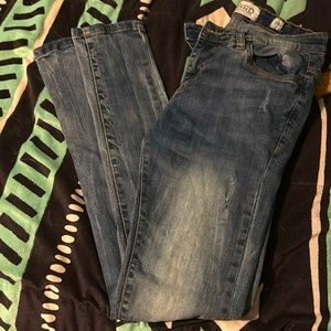 ripped denim skinny jeans